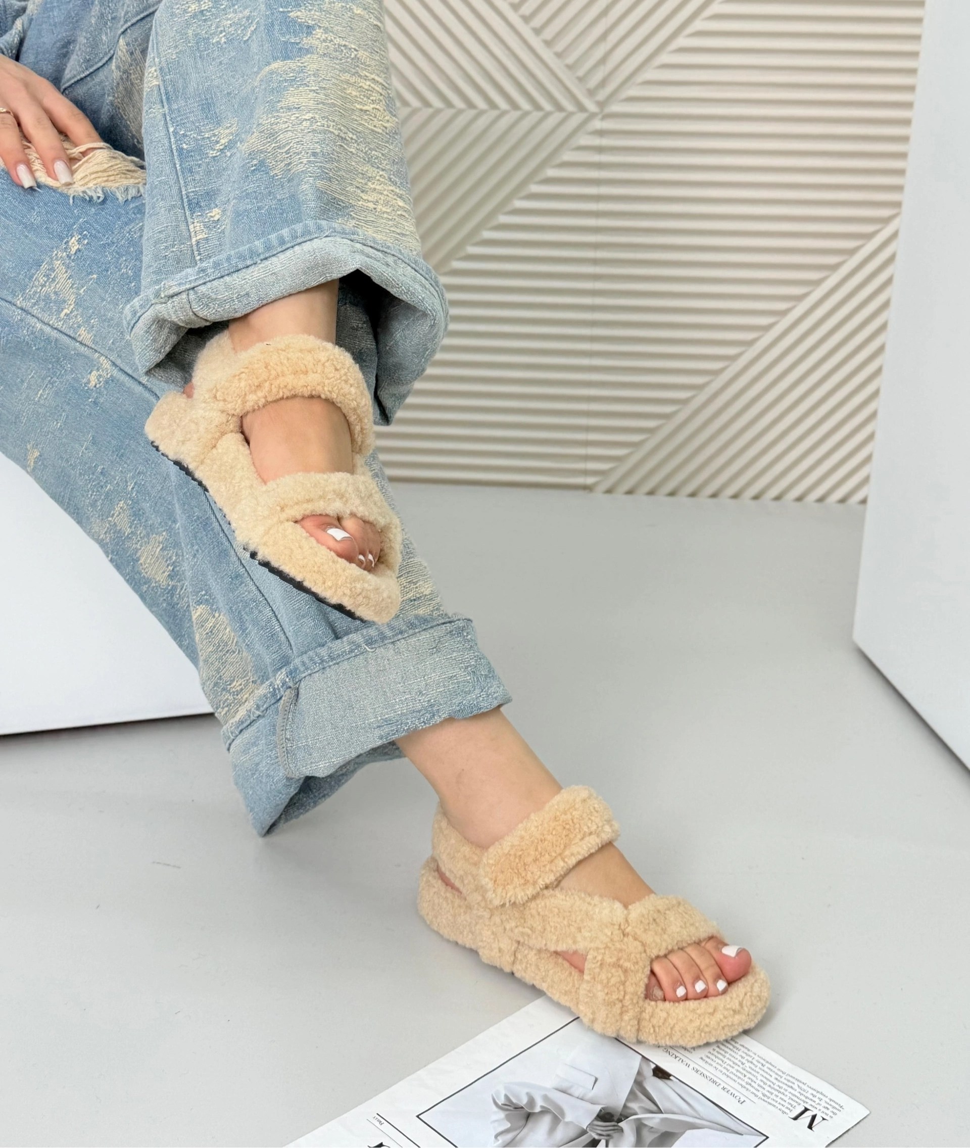 меховые босоножки фенди,,сандалии модные,босоножки сандали,детские сандалии