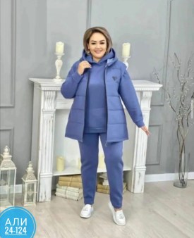Костюм