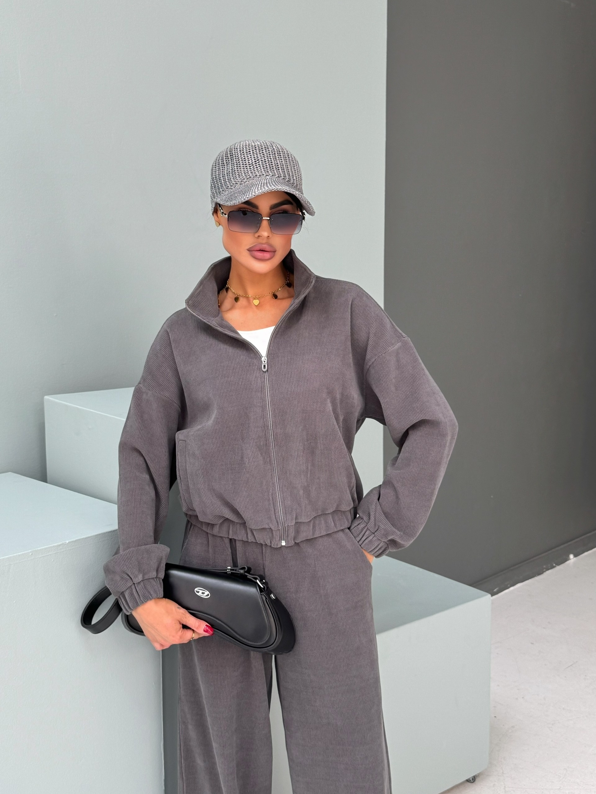 трикотажные костюмы,костюмы брючный,костюмы женские брючные,теплый костюм,костюм брючный классический