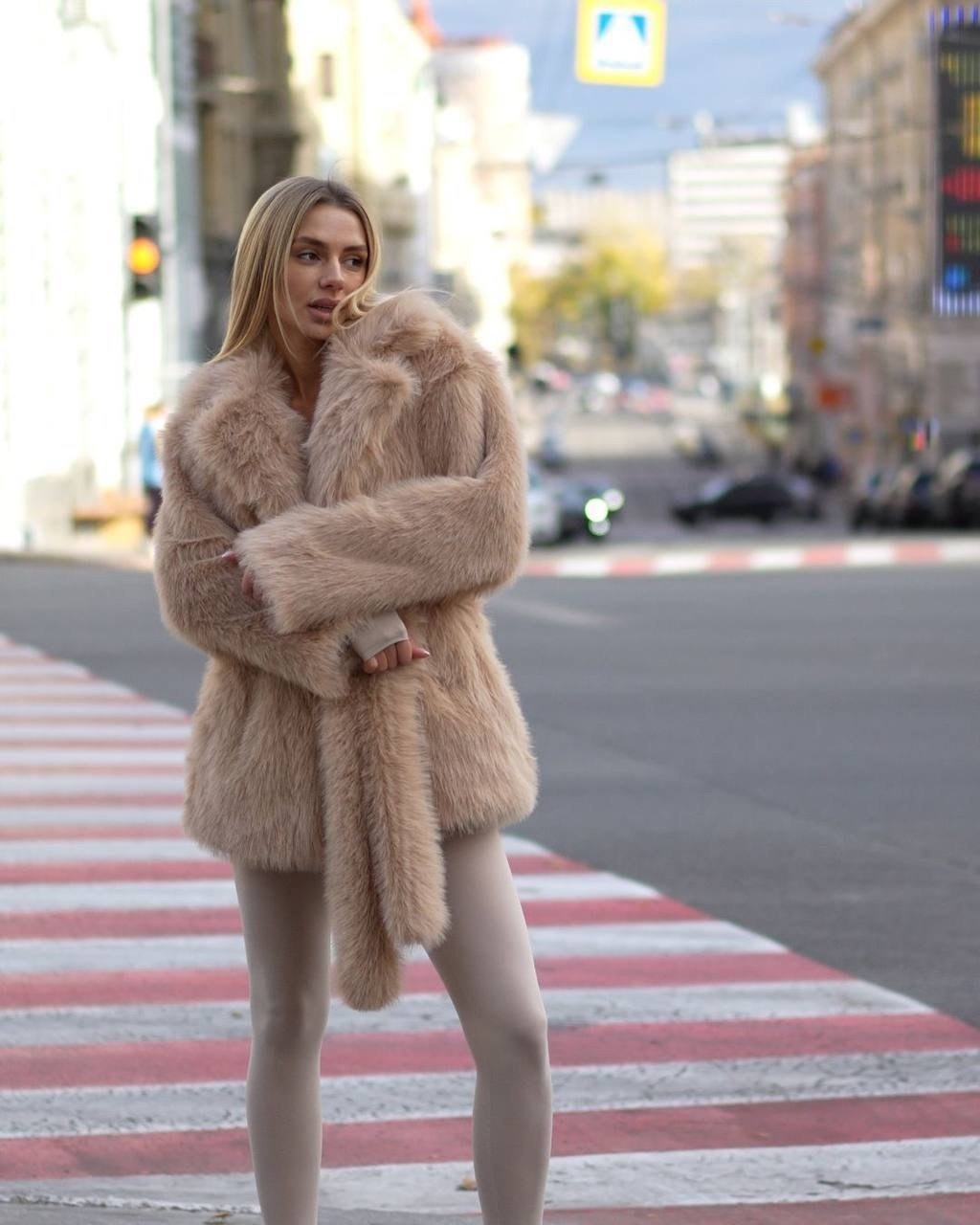 шуба искусственная,шуба из искусственного меха,шуба из экомеха,шуба искусственная женская,шуба из эко меха