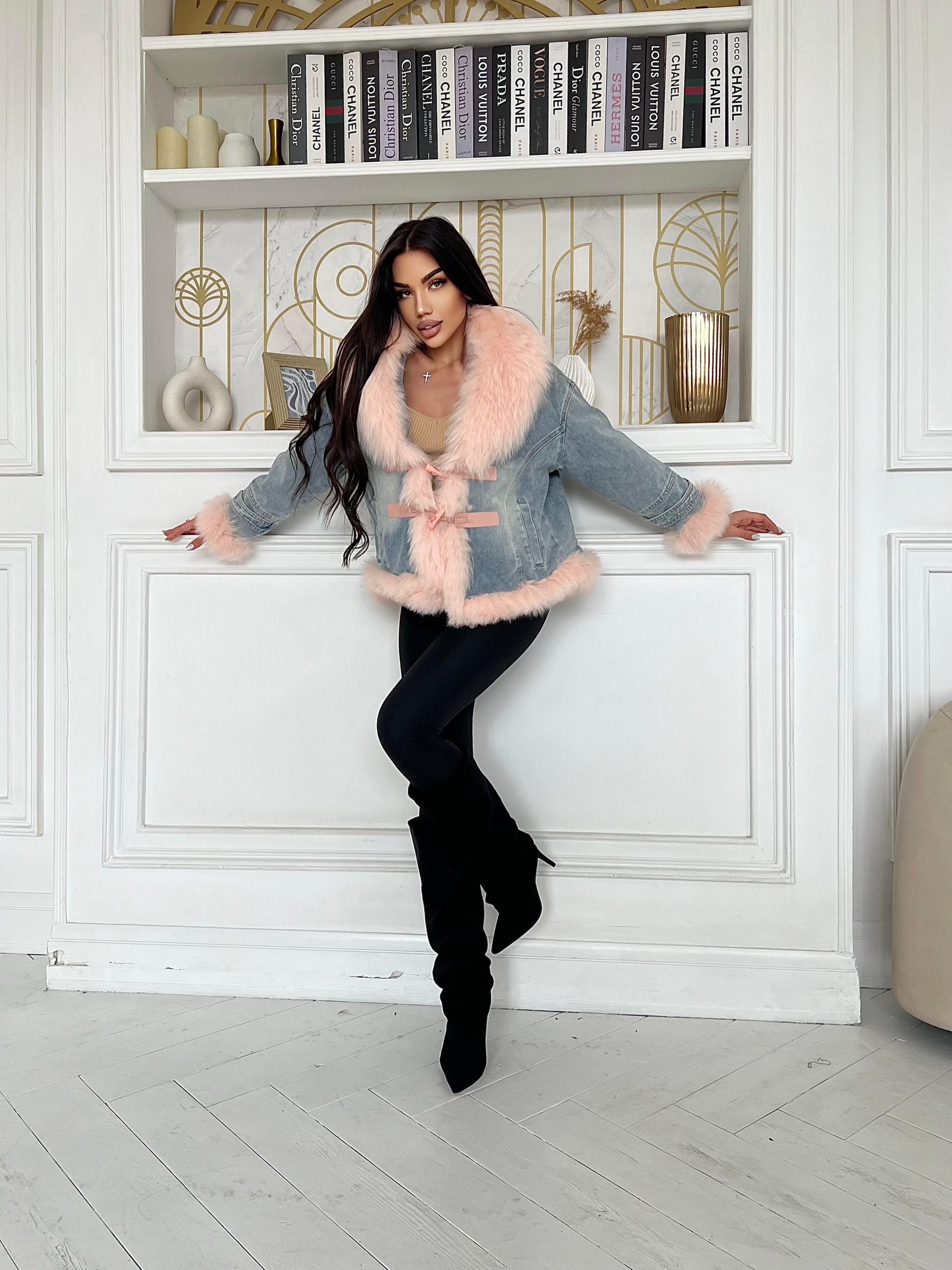 джинсовая куртка с мехом женская,джинсовая куртка с мехом,куртка стильная,джинсовка с мехом,куртка с натуральным мехом женская