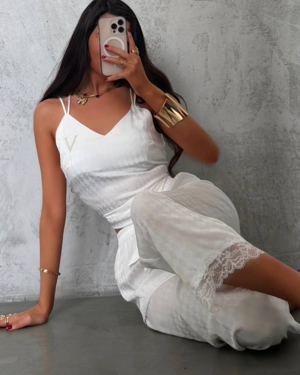 костюмы женские,пижамы для женщин,костюмчик,белые костюмы,шелковый костюм