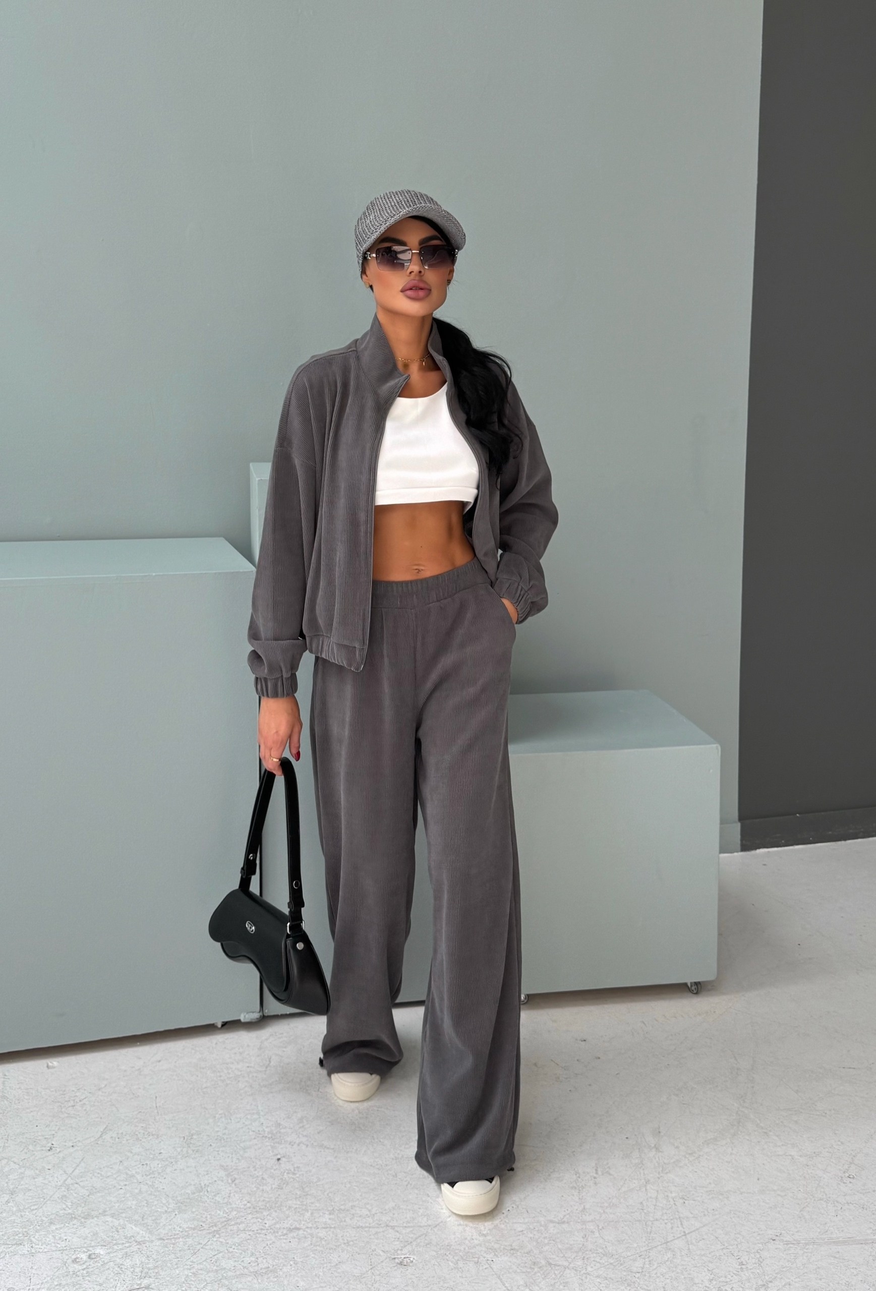 трикотажные костюмы,костюмы брючный,костюмы женские брючные,теплый костюм,костюм брючный классический