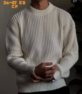 Свитер