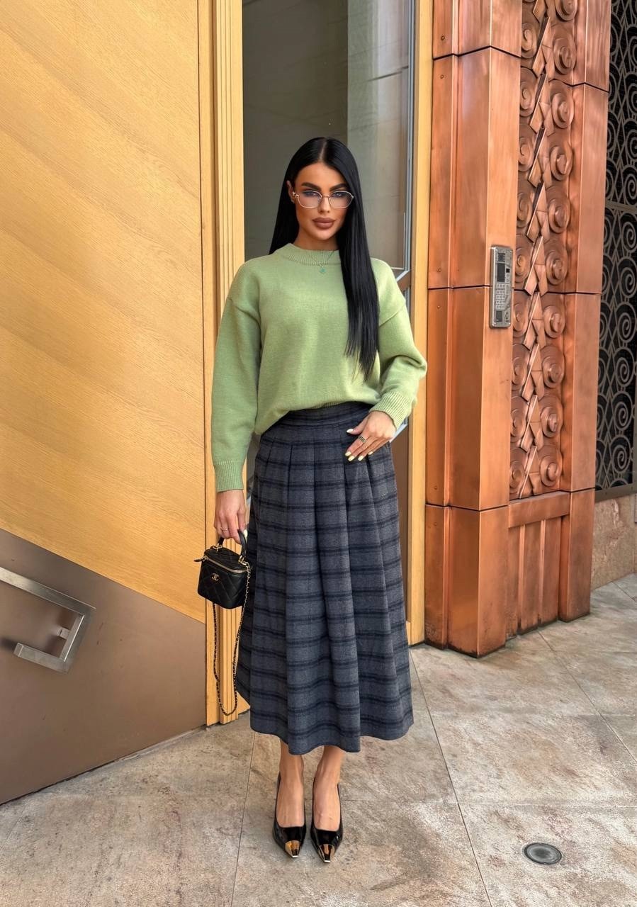 модная юбка,стильные образы,кофта и юбка,стильная юбка,юбка миди