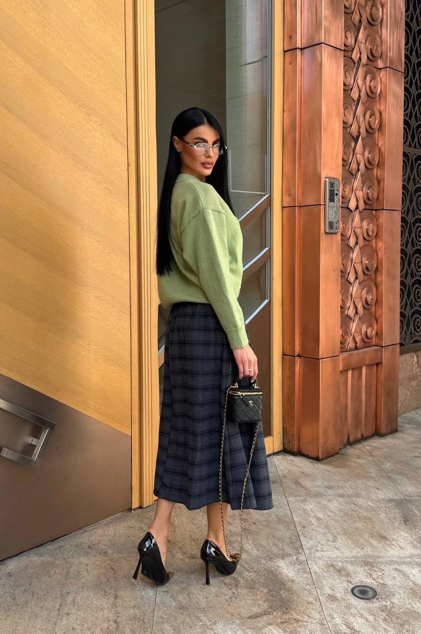 модная юбка,стильные образы,кофта и юбка,стильная юбка,юбка миди