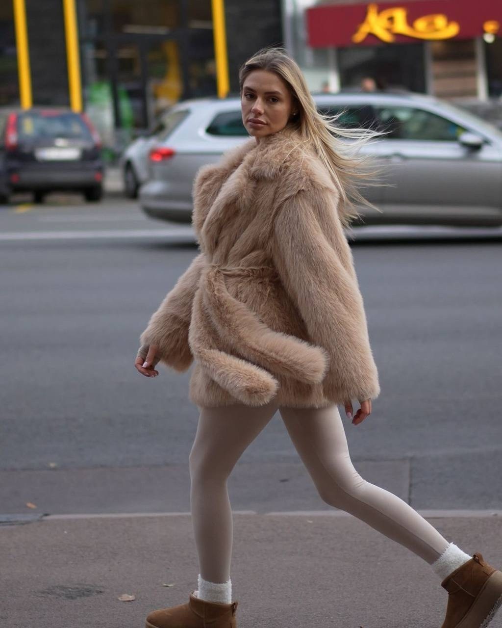 шуба искусственная,шуба из искусственного меха,шуба из экомеха,шуба искусственная женская,шуба из эко меха