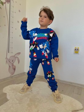 Костюм