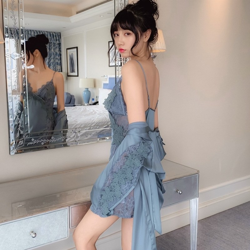 пеньюар,атласный халатик с кружевом,атласный пеньюар,атласная ночная рубашка,комплект пеньюар