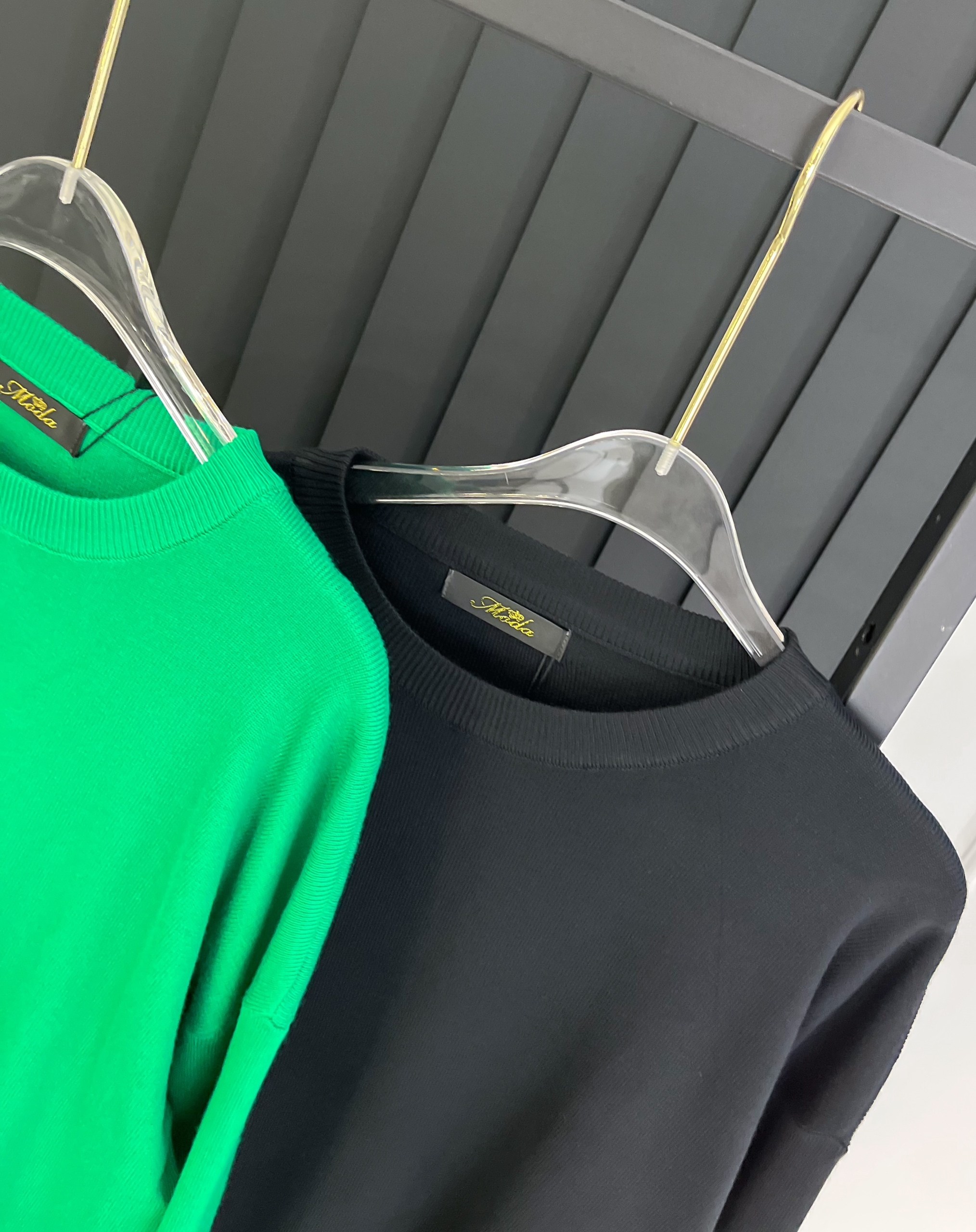 женский джемпер,зеленый свитшот,женская кофта,кофта зеленая,свитера женские