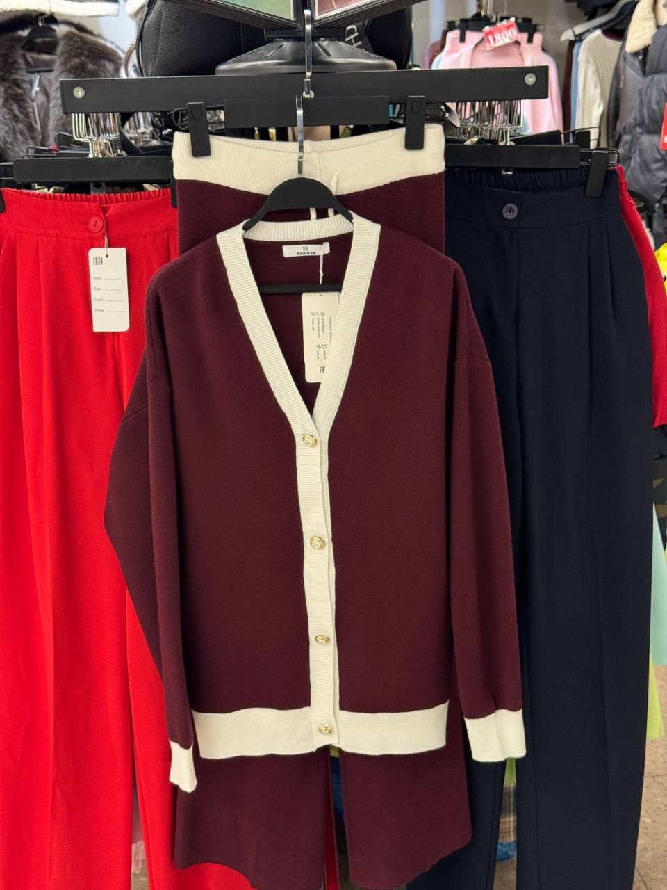 костюмы брючные,трикотажный костюм,костюм с брюками,женский трикотажный костюм,женские костюмы