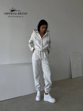 Костюм