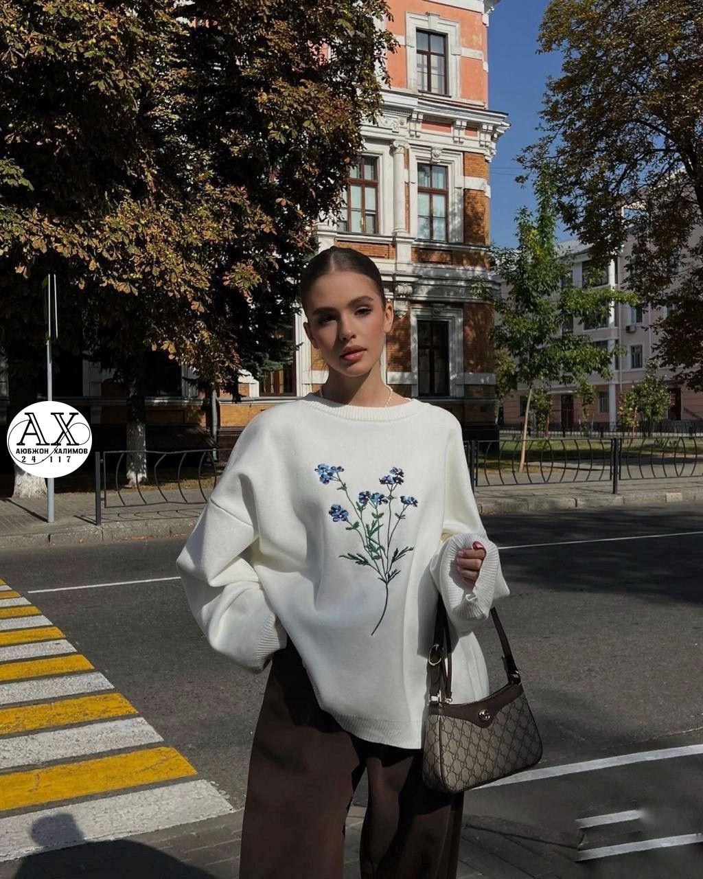 свитшот женская,свитшот модный,свитшот и толстовка,свитшот стиль,повседневный свитшот