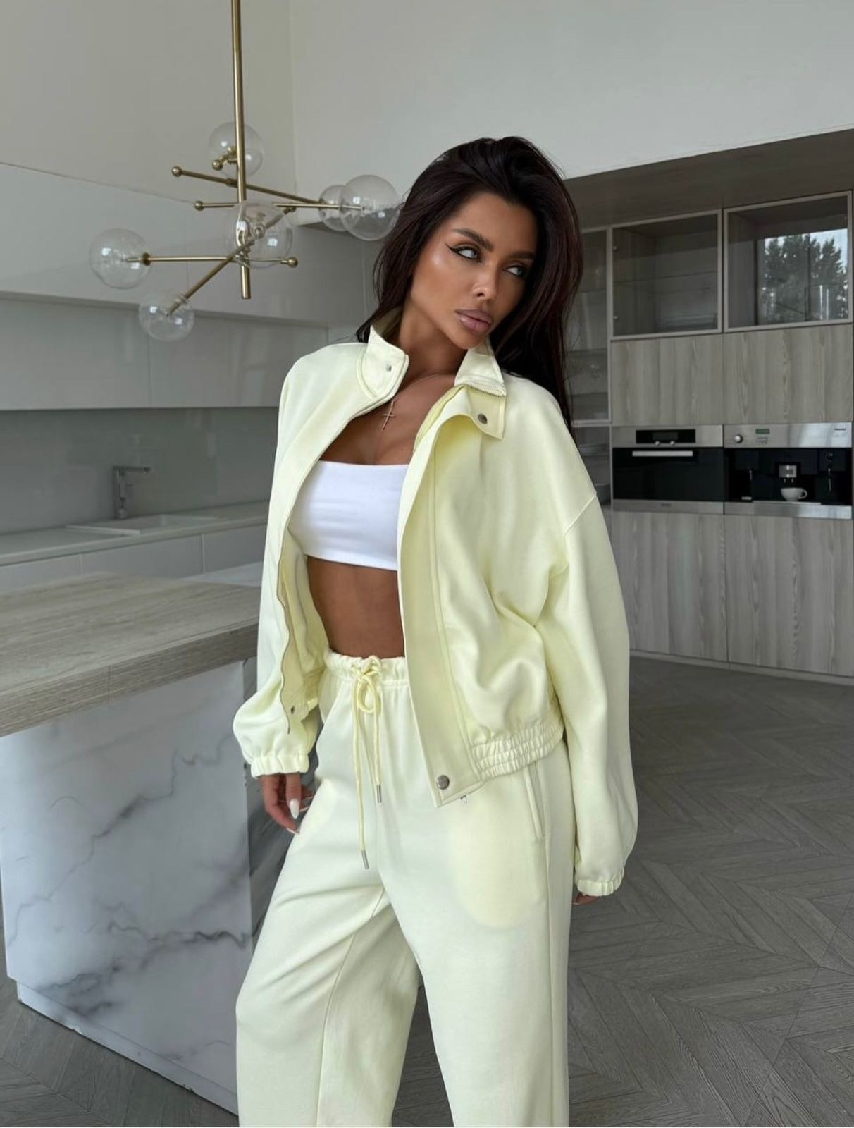 спортивные костюмы женские,стильные костюмы,костюм со штанами,женские костюмы,спортивные костюм