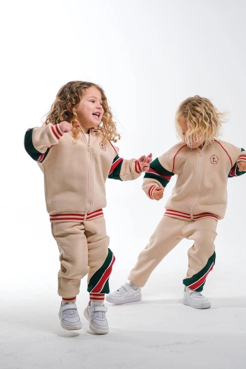 детские спортивные костюмы,,детский костюм,костюмы спортивные,джерси гуччи