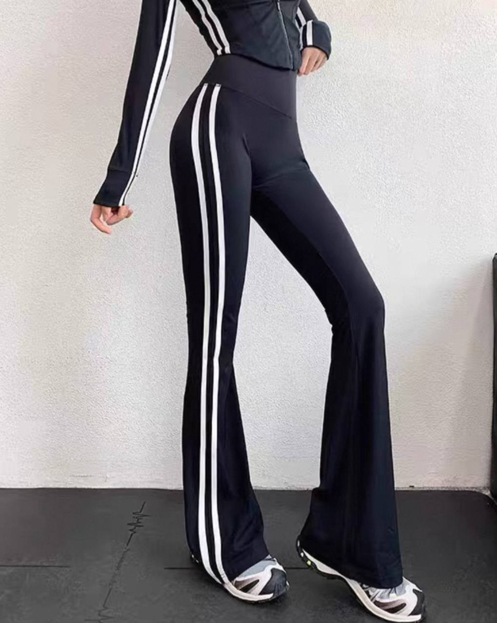 женская спортивная куртка,куртка спортивная,спортивная одежда,одежда для спорта,спортивная одежда для фитнеса