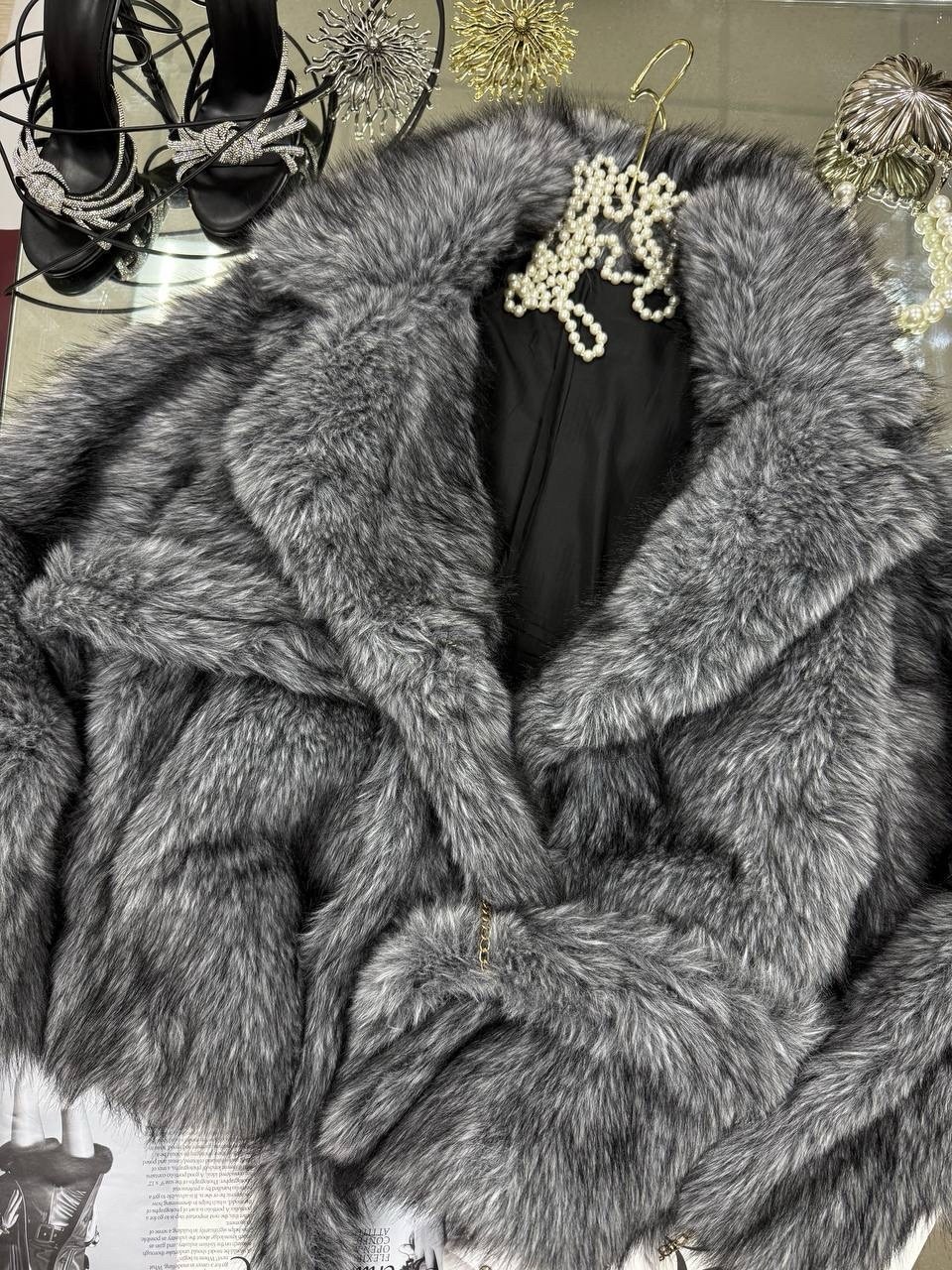 чернобурая лиса мех,чернобурка мех,мех песец,меховой воротник,женские меховые