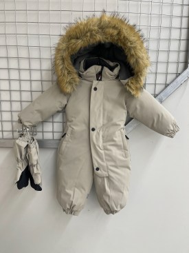Костюм