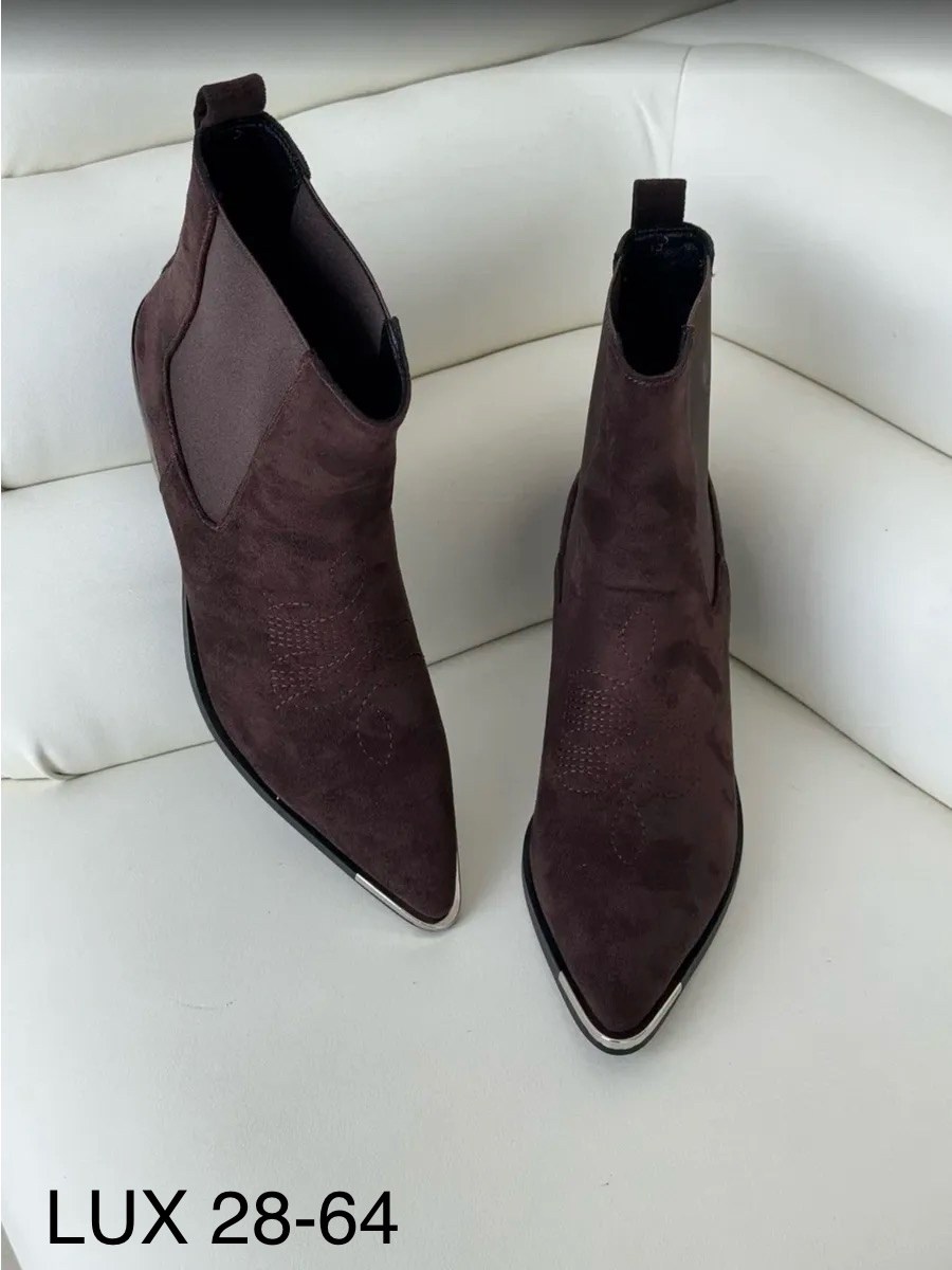 модели обуви, женская,ботинки казаки замшевые,замшевые ботинки,стильная