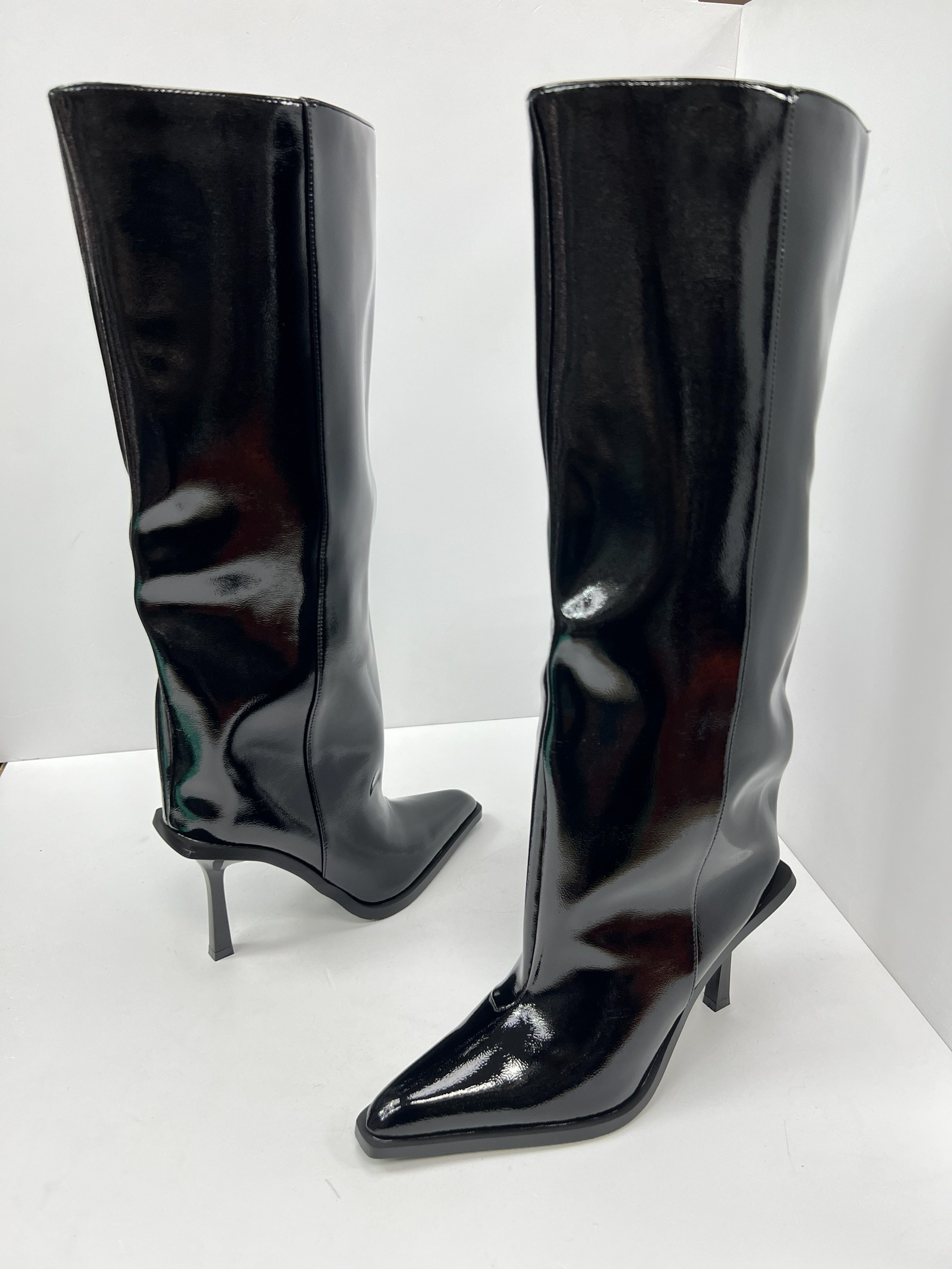 женские сапоги,высокие сапоги,сапоги до колен,модные сапоги,коричневые сапоги