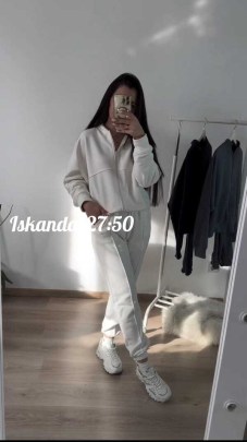 Костюм