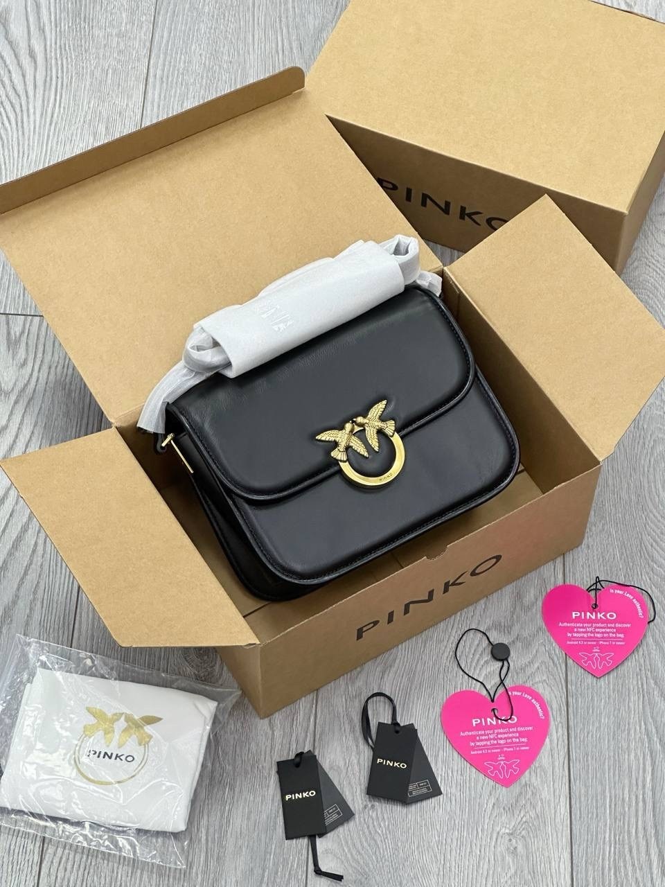 женская сумка pinko,сумка pinko,pinko сумка на плечо,сумка через плечо pinko,сумка pinko love