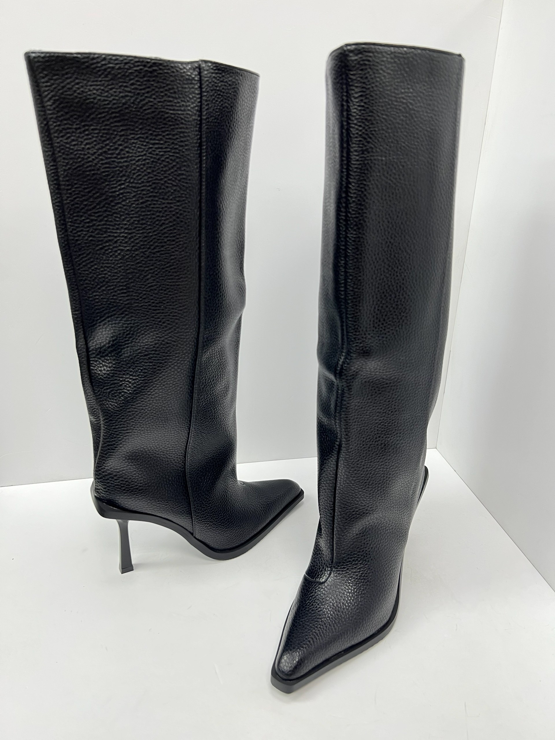 женские сапоги,высокие сапоги,сапоги до колен,модные сапоги,коричневые сапоги