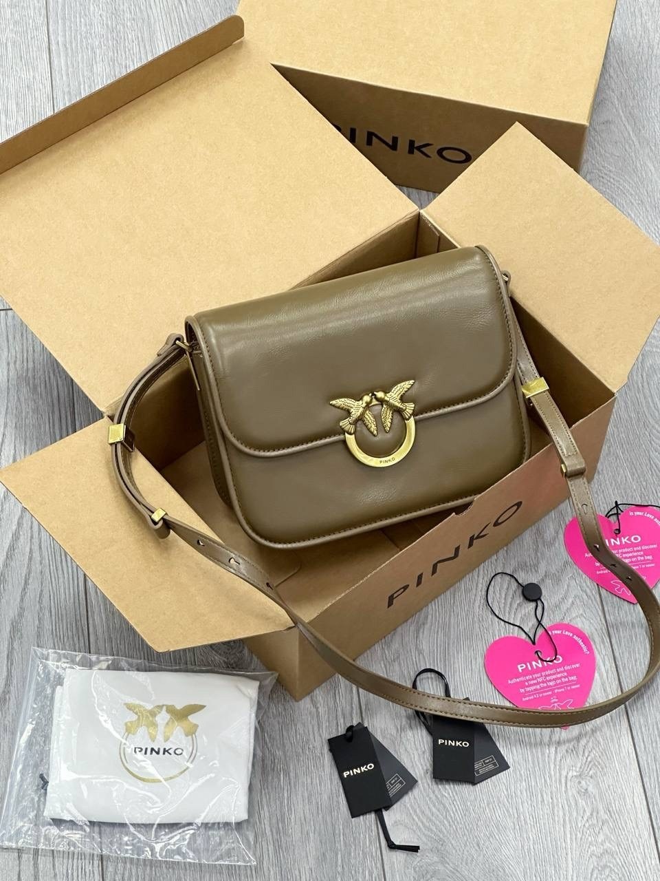 женская сумка pinko,сумка pinko,pinko сумка на плечо,сумка через плечо pinko,сумка pinko love