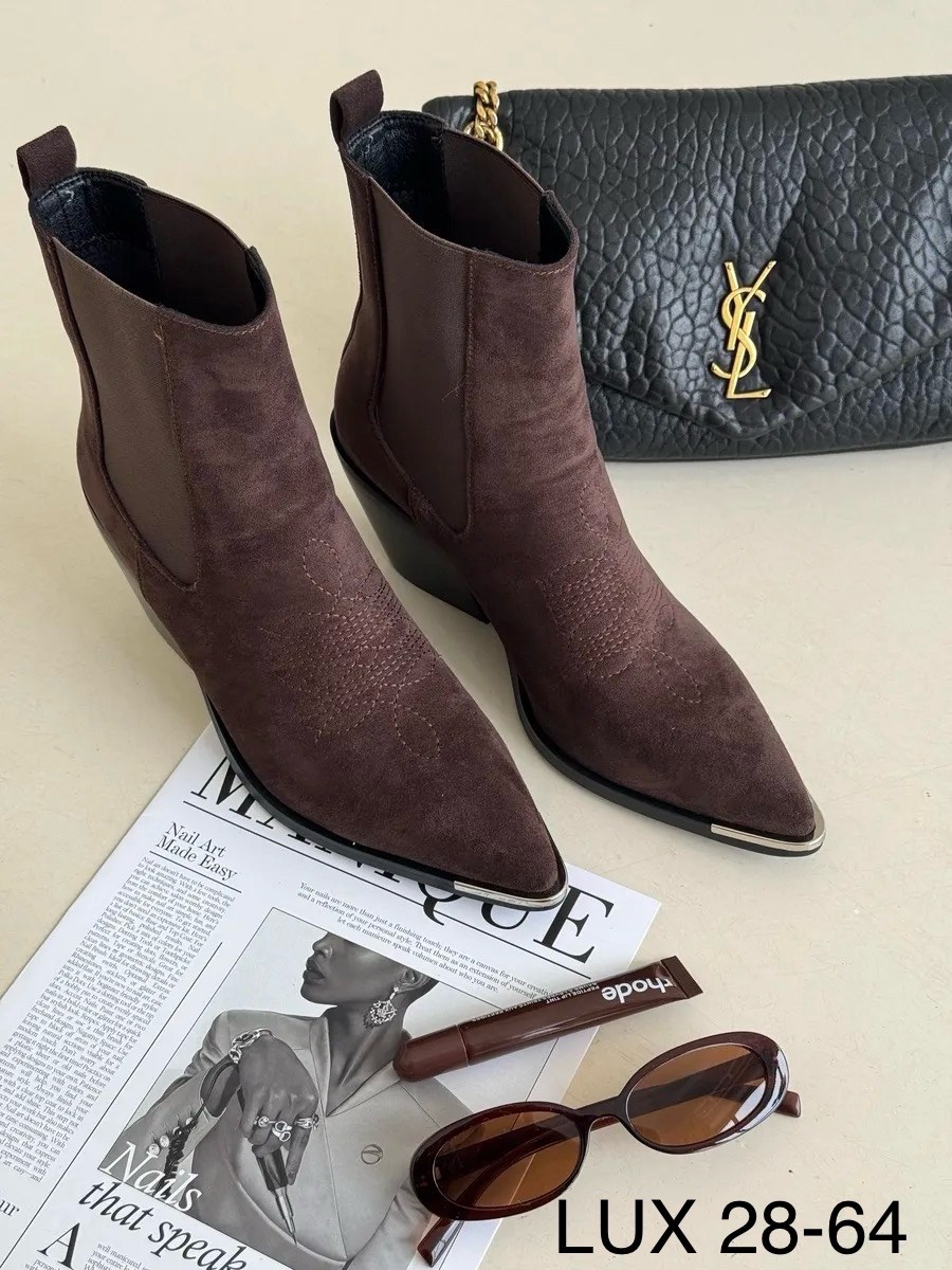 модели обуви, женская,ботинки казаки замшевые,замшевые ботинки,стильная