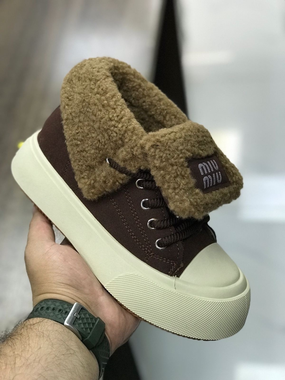 ,зимняя ,женская  зимняя,кеды зимние женские,женские кроссовки с мехом