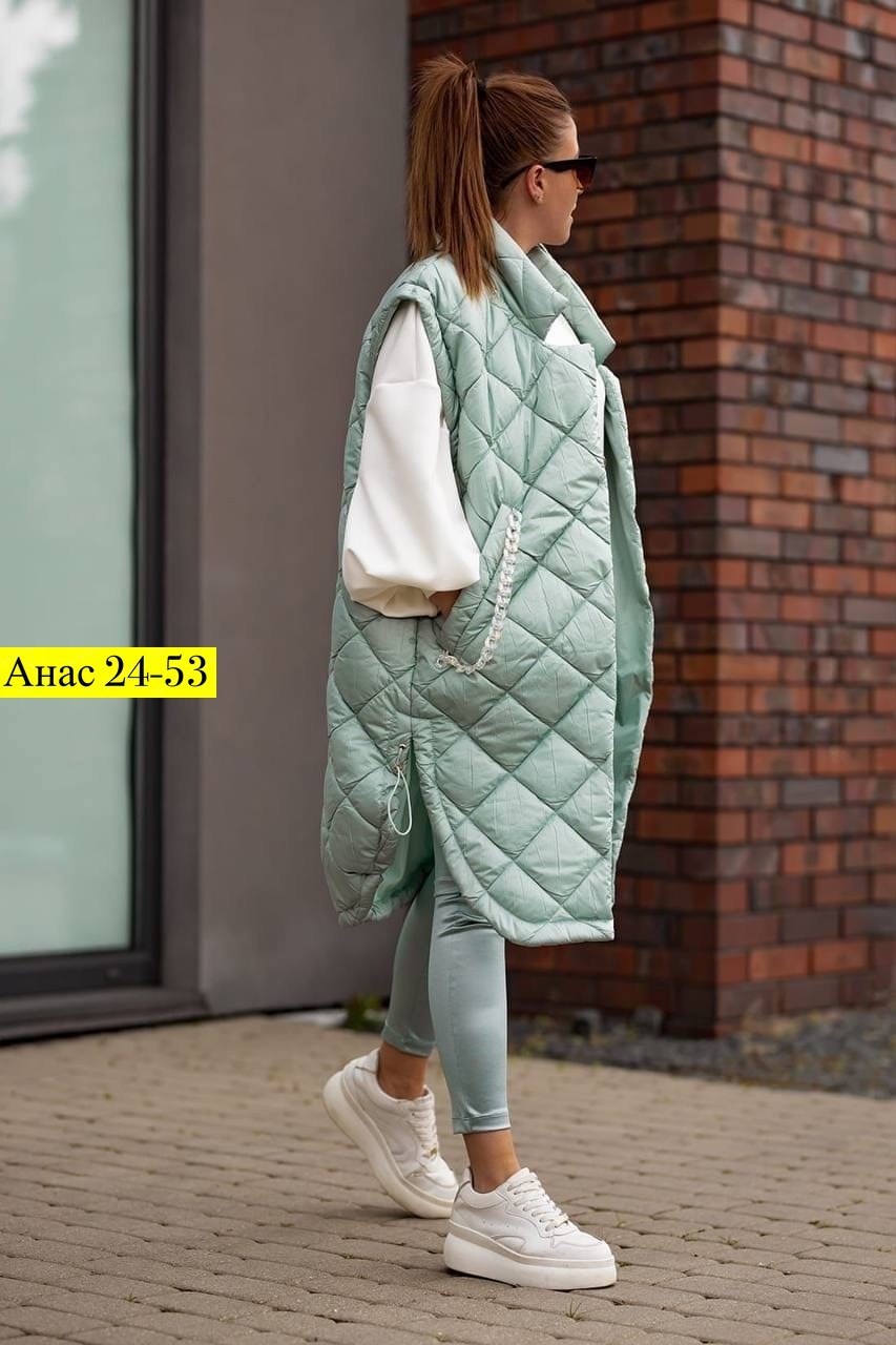 длинная жилетка стеганная женская размер 56-58,жилетка удлиненная,жилетка женская удлиненная,жилет на синтепоне,жилетка женская