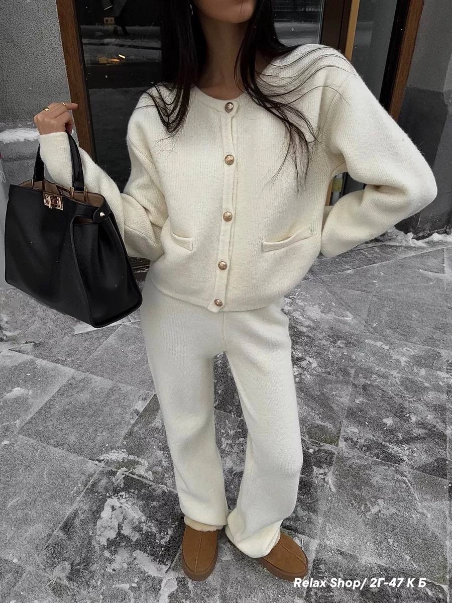 теплый костюм с брюками,костюм с брюками,трикотажные костюмы,вязаные костюмы,брючные женские костюмы