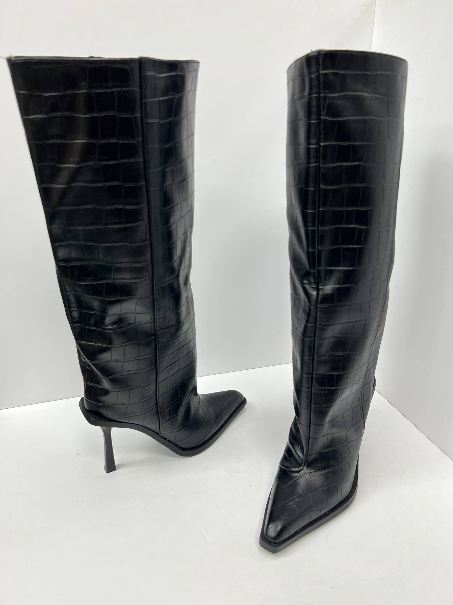 женские сапоги,высокие сапоги,сапоги до колен,модные сапоги,коричневые сапоги