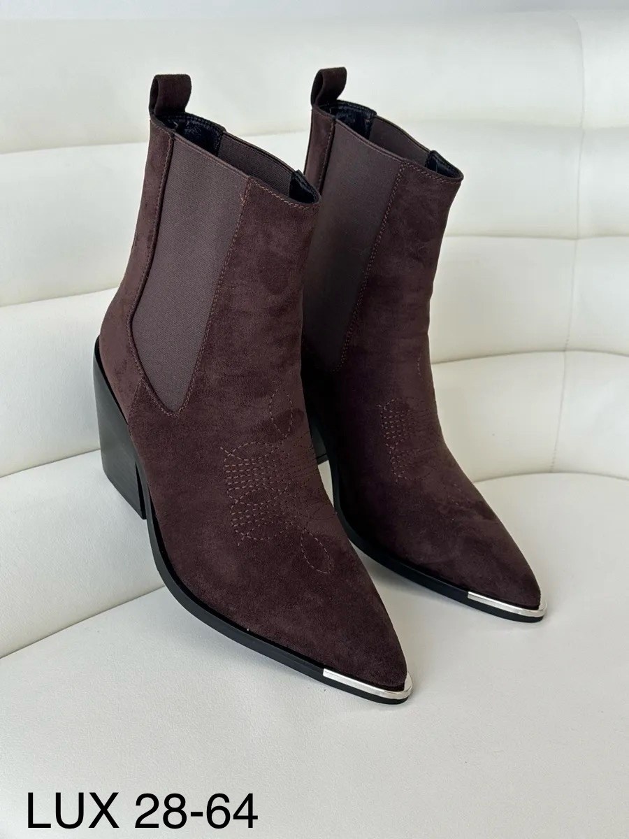 модели обуви, женская,ботинки казаки замшевые,замшевые ботинки,стильная