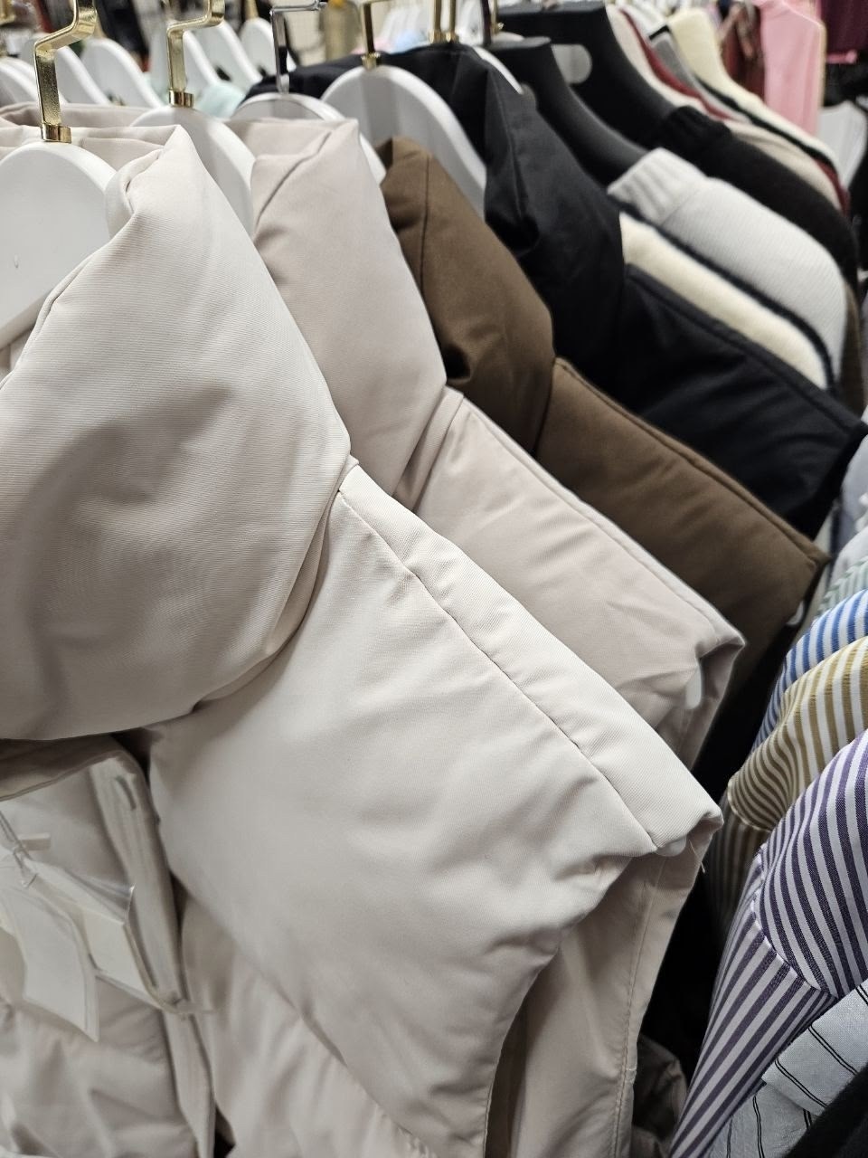 жилет теплый,жилетка,жилет безрукавка,жилетка теплая,жилет женский