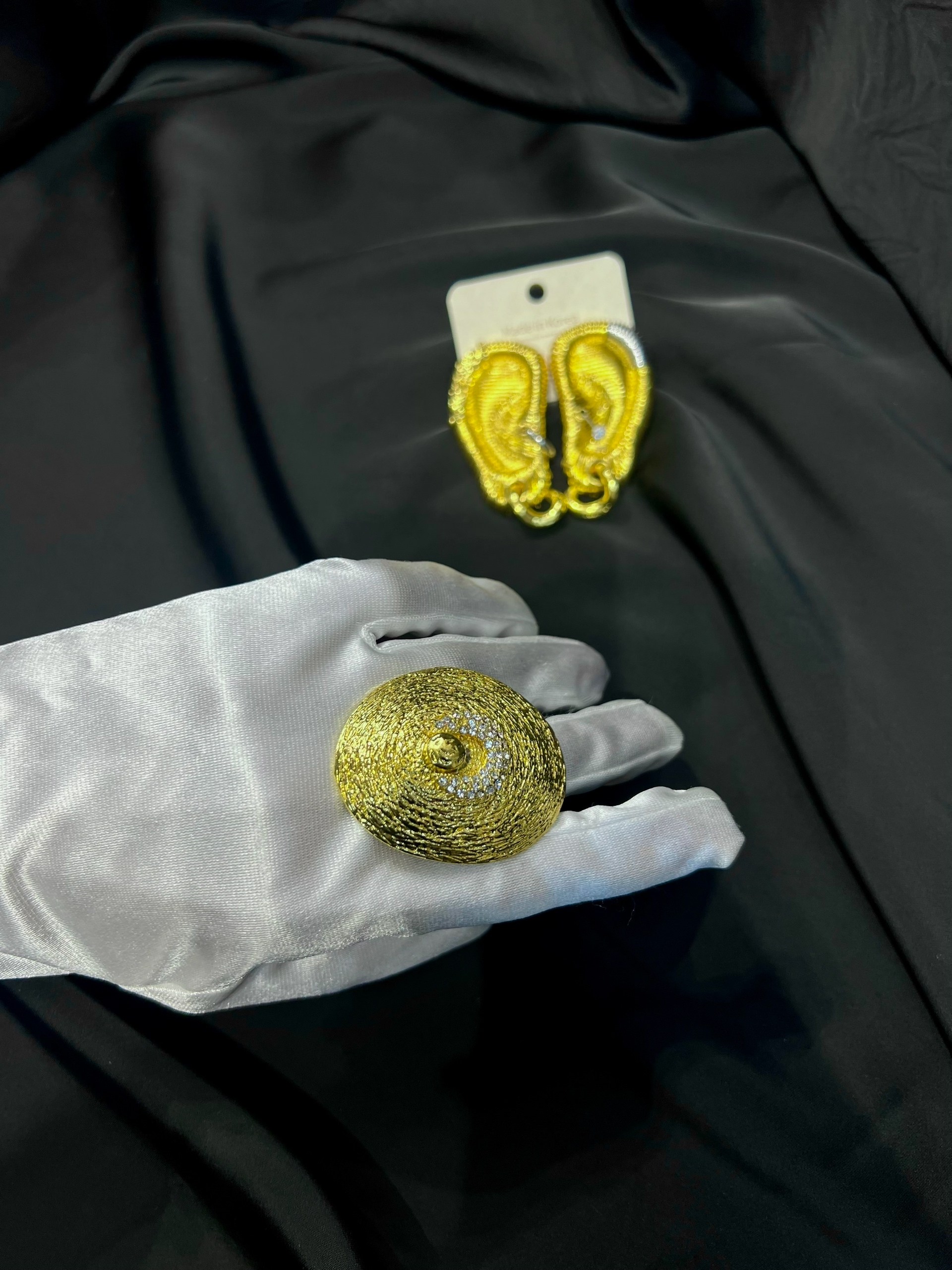 серьги с золотым покрытием,серьги для женщин,модные серьги,женские серьги,металлические серьги