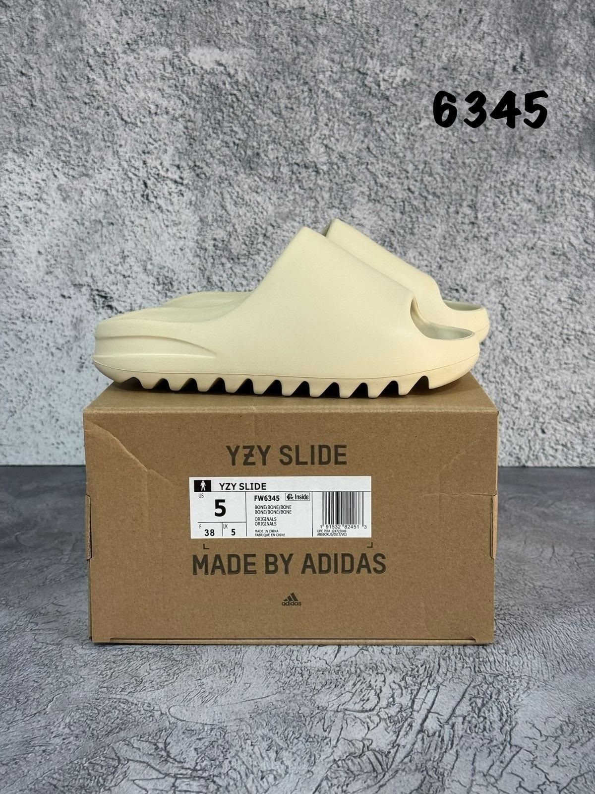 adidas yeezy slide bone,yeezy slide,шлепанцы adidas yeezy slide,adidas yeezy slide,yeezy slide bone