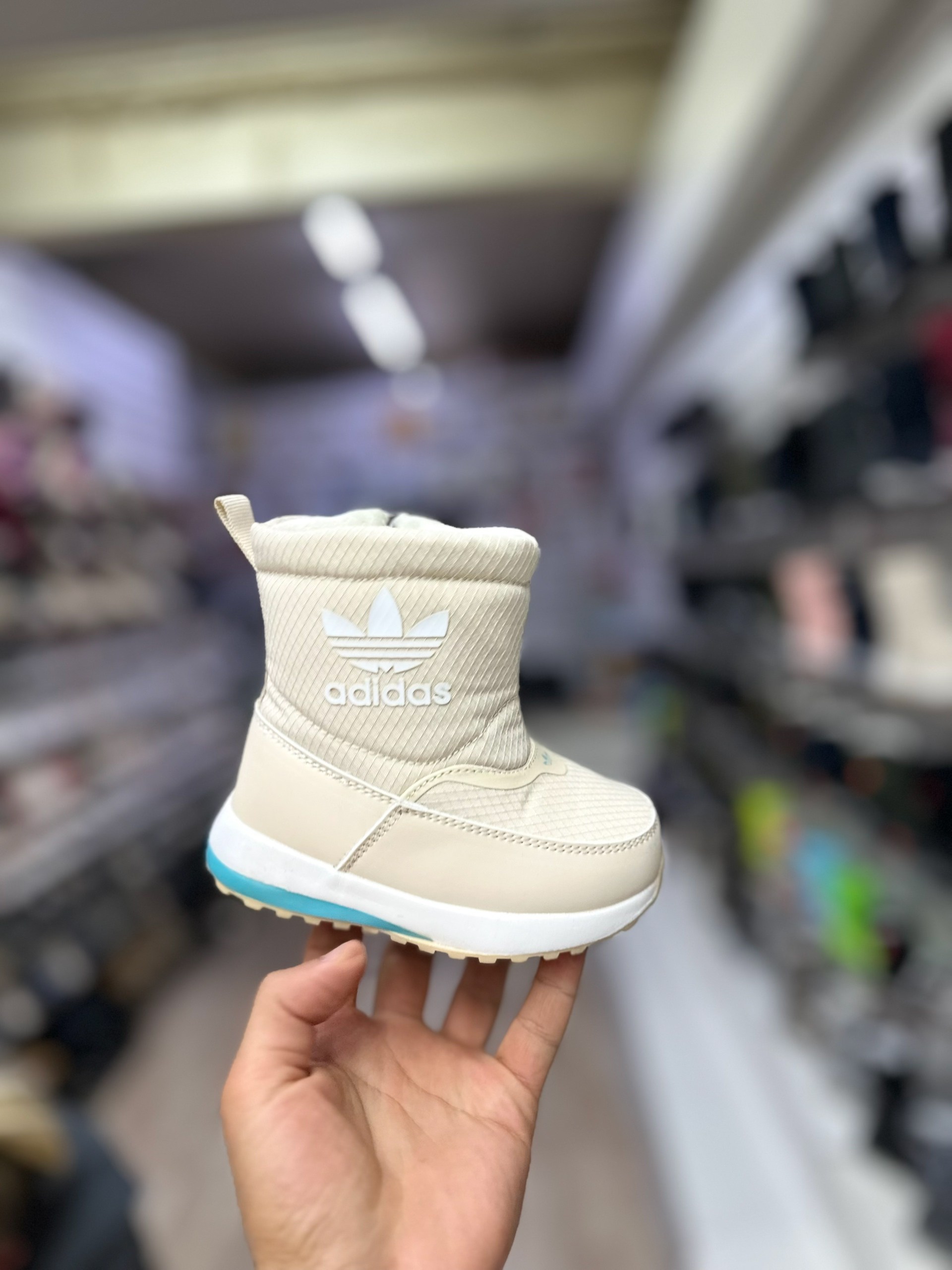 дутики adidas,зимние сапоги adidas superstar детские,детские зимние сапоги адидас bb5464,дутики adidas originals, адидас женская зимняя сапоги дутики