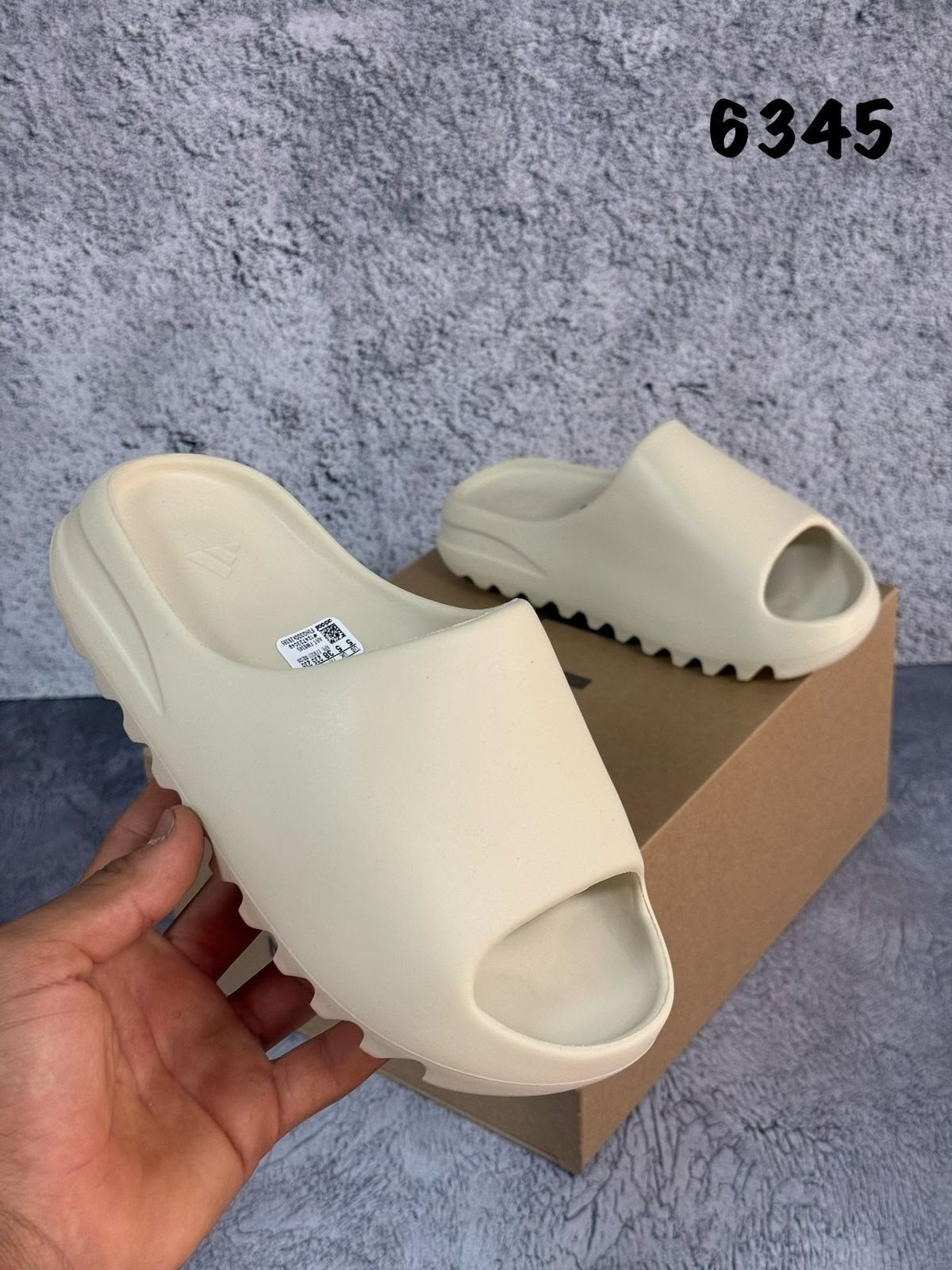adidas yeezy slide bone,yeezy slide,шлепанцы adidas yeezy slide,adidas yeezy slide,yeezy slide bone