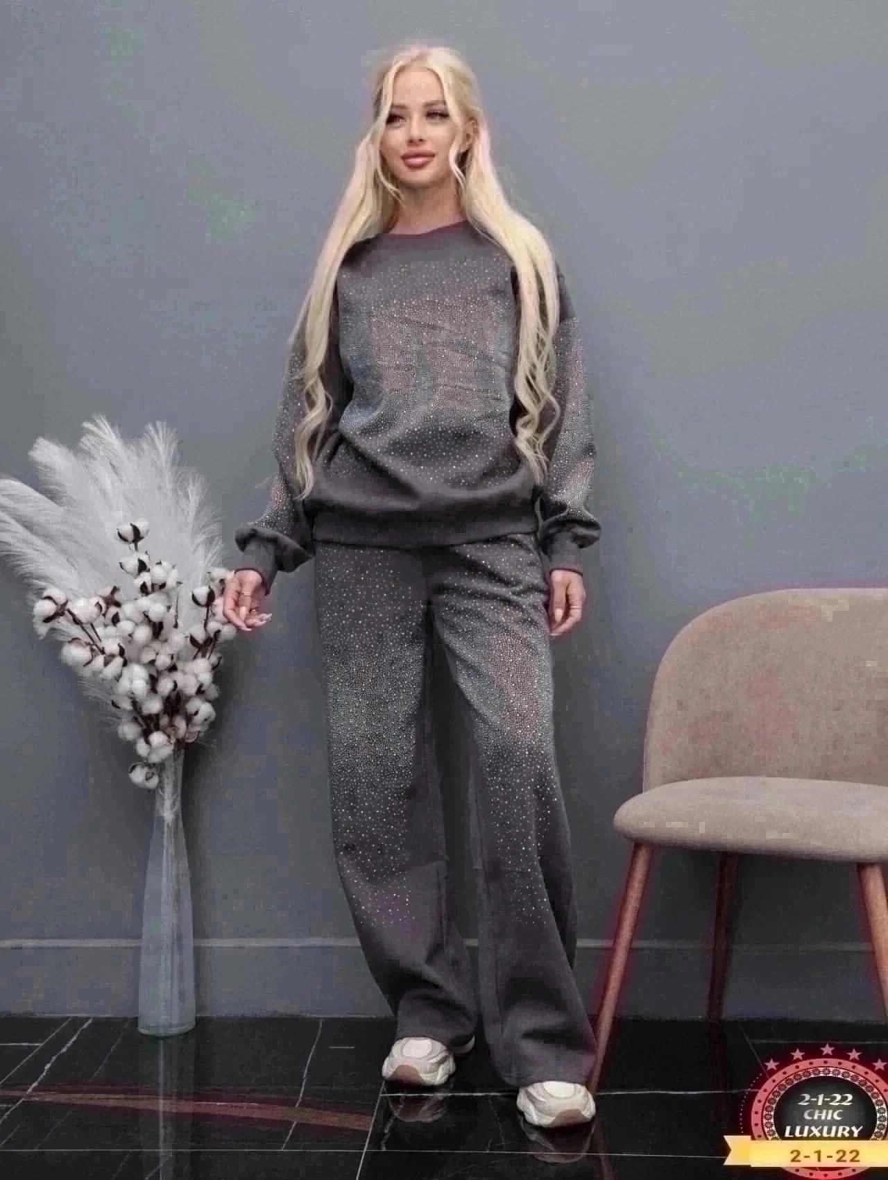 трикотажные костюмы,костюмы комплекты,женские костюмы,костюмчик,теплый костюм