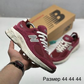 Кроссовки