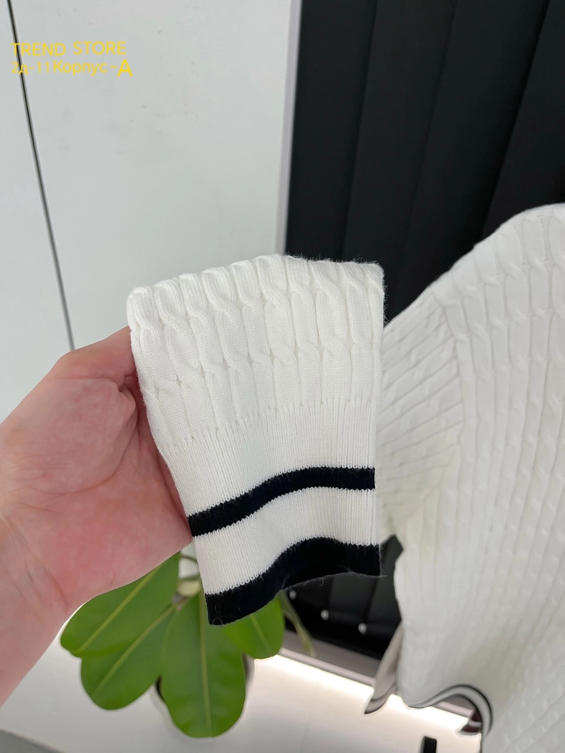 стильные костюмы,трикотажные костюмы,модные комплекты,костюмы женские с юбкой,кофта и юбка