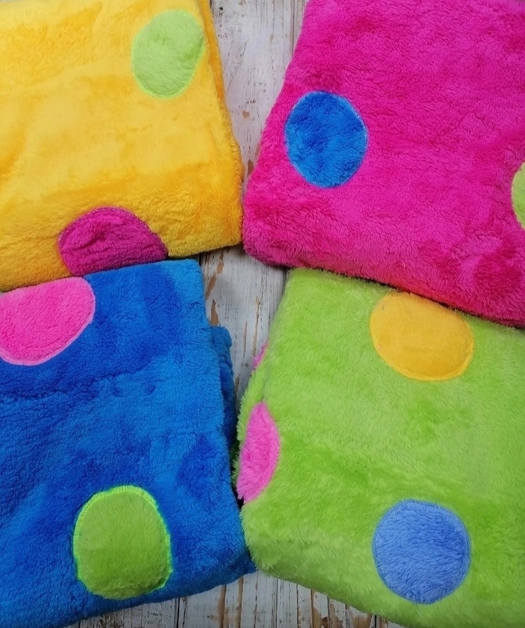 материал велсофт,велсофт,плед велсофт,плед из велсофта,ковер детский