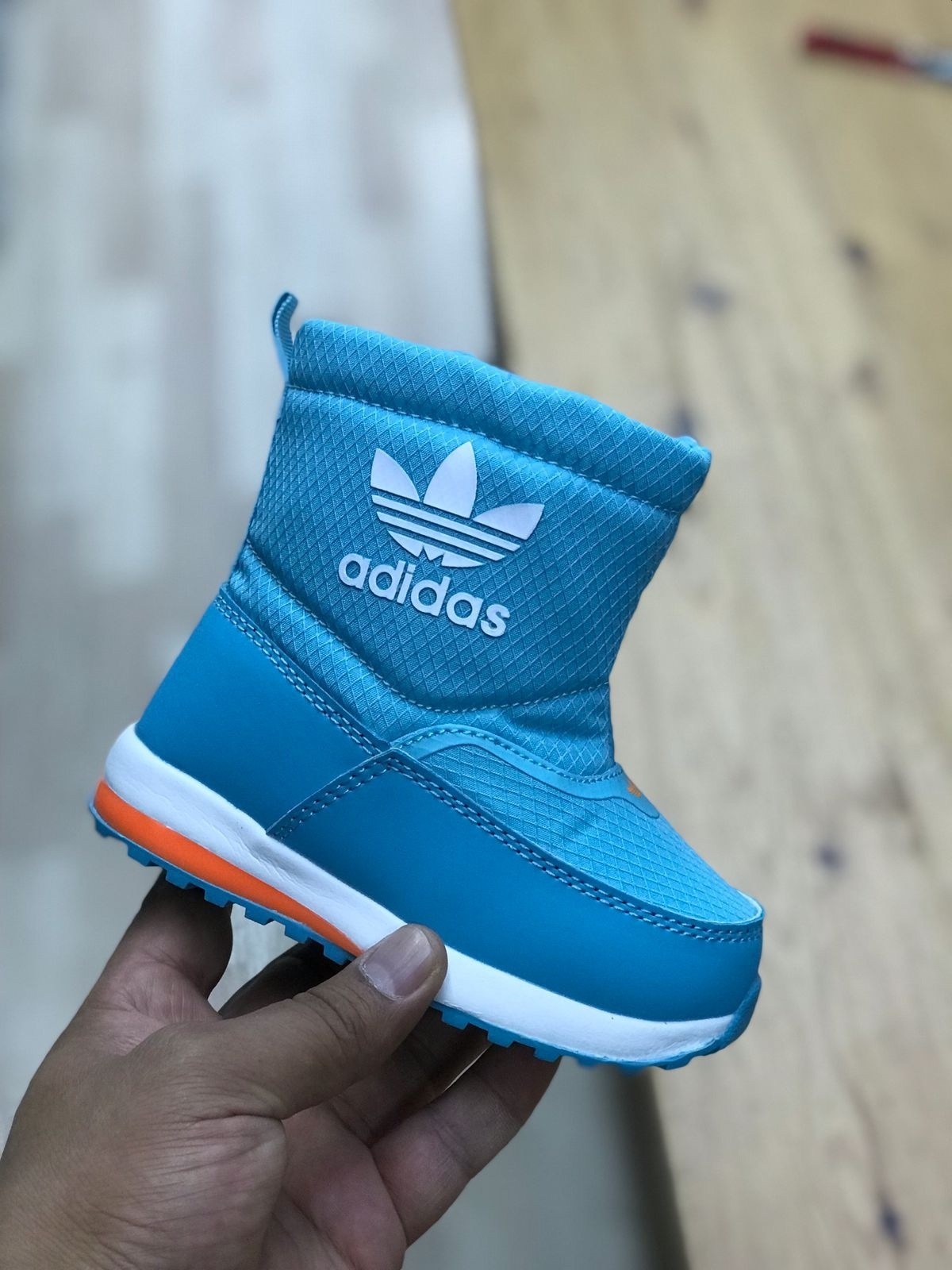 детские зимние сапоги адидас bb5464,дутики adidas,дутики адидас детские,зимние сапоги adidas superstar детские,дутики адидас женские