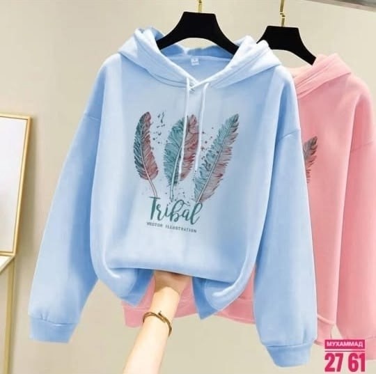 модная толстовка,толстовка с капюшоном женская,модные толстовки с капюшоном,толстовка свободного кроя,толстовка женская с принтом