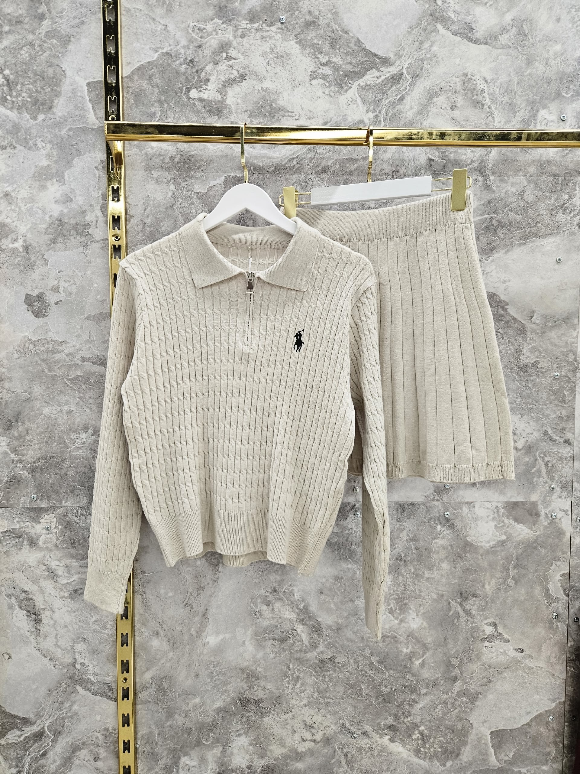 костюм двойка кашемир,стильные костюмы,костюм кашемир,костюмы двойки,женские костюмы