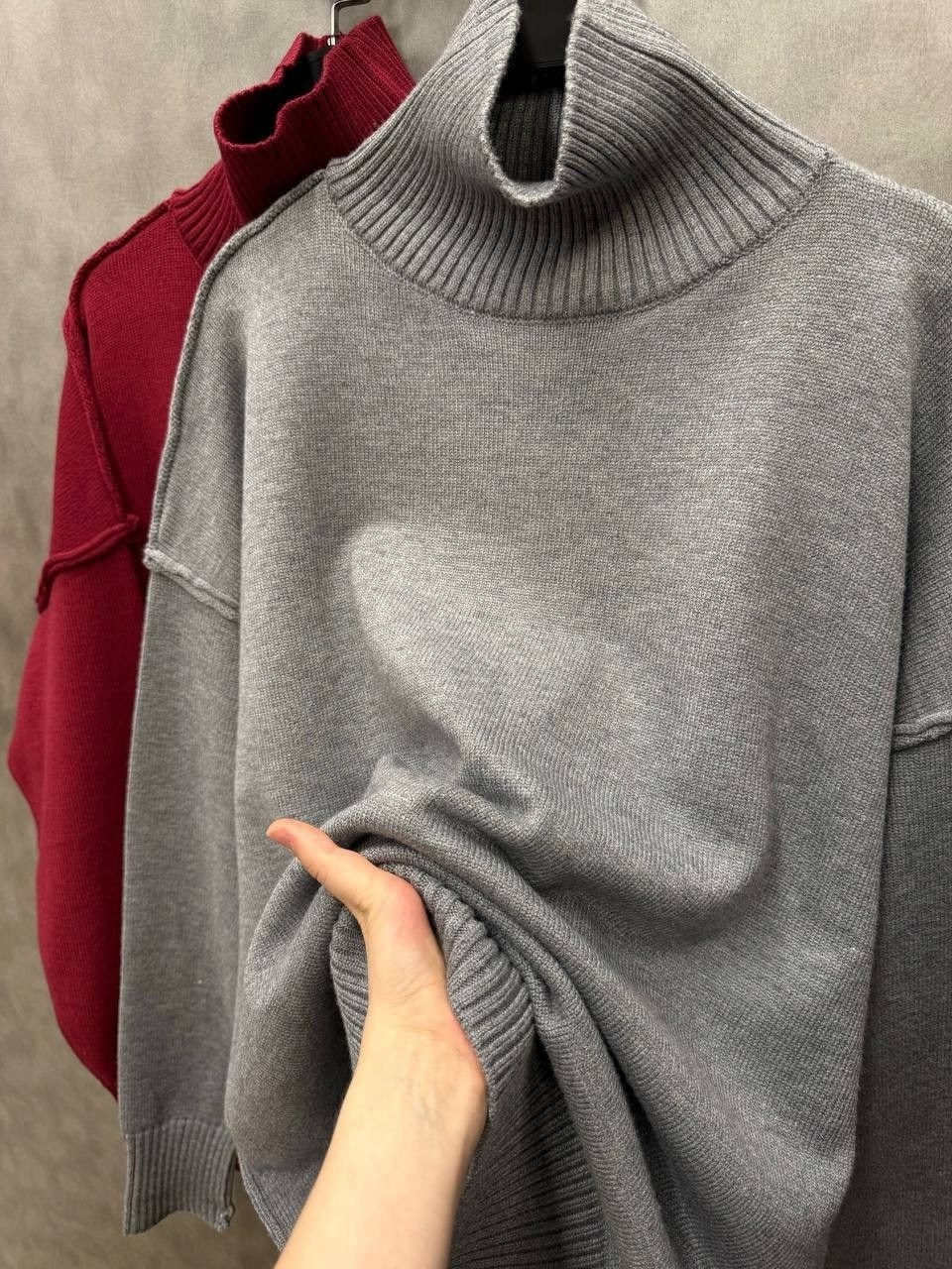 свитер оверсайз теплый вязаный,модные свитера,модные вязаные свитера,свитер объемный,свитер с высоким воротником