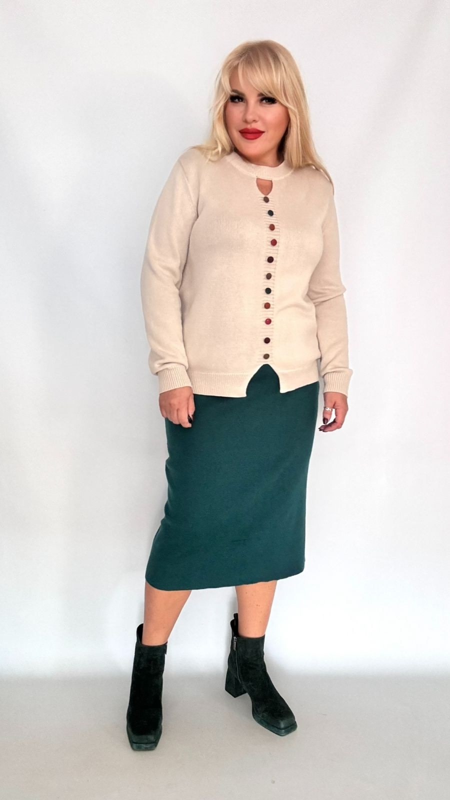 кардиган,бежевый кардиган,кардиган на пуговицах,женские кардиганы,трикотажный жакет