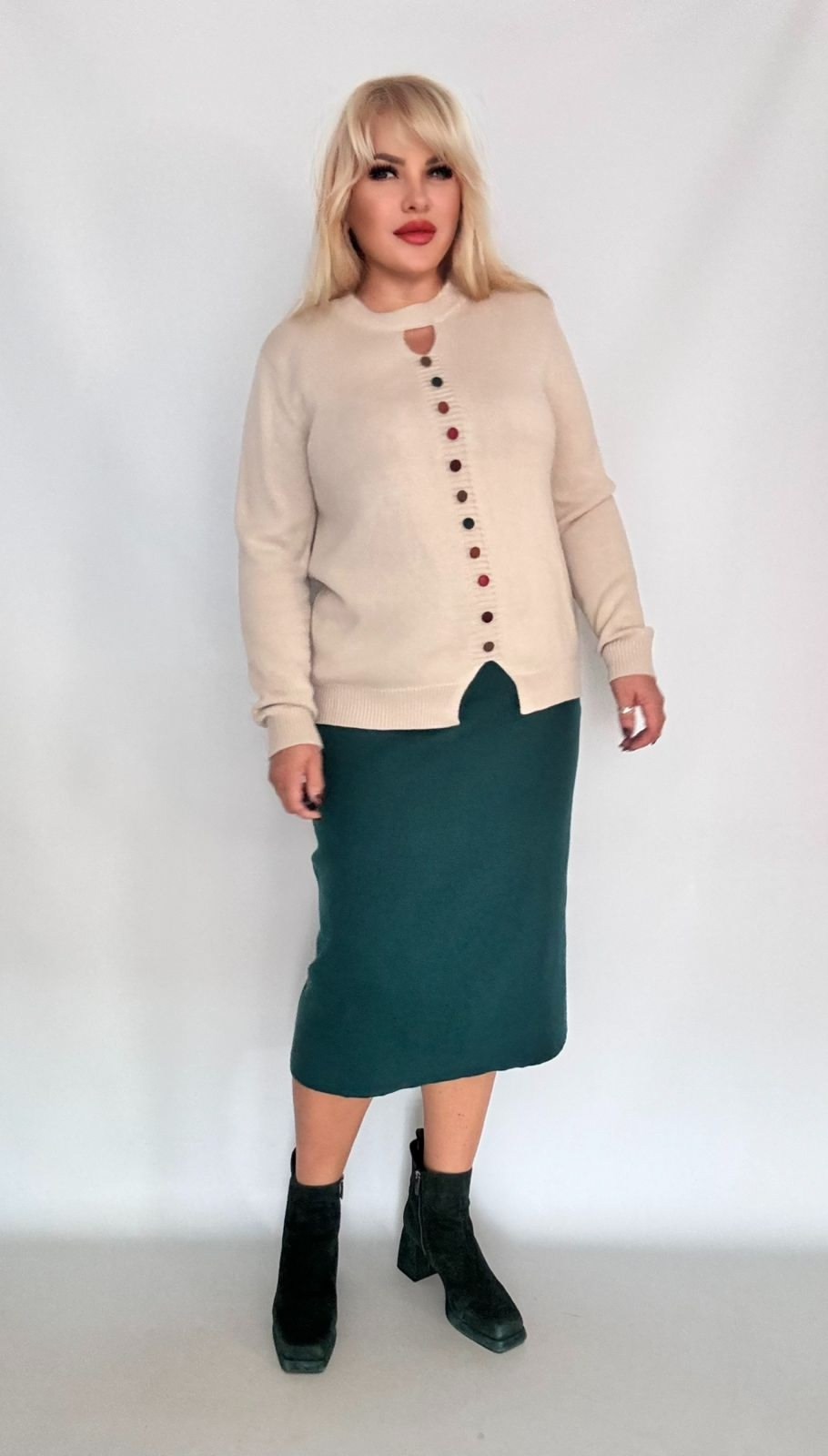 кардиган,бежевый кардиган,кардиган на пуговицах,женские кардиганы,трикотажный жакет