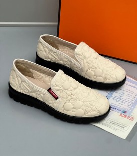 Ботинки